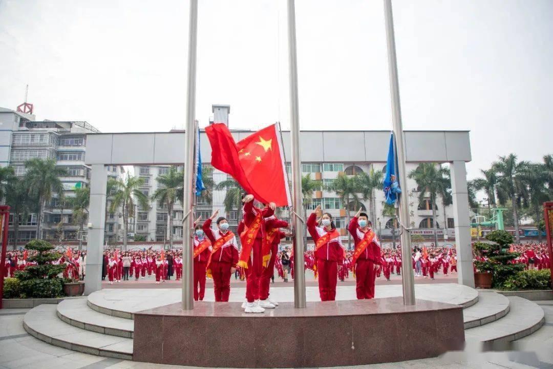 省政协委员郑晓城:搭建沟通平台助企出口产品